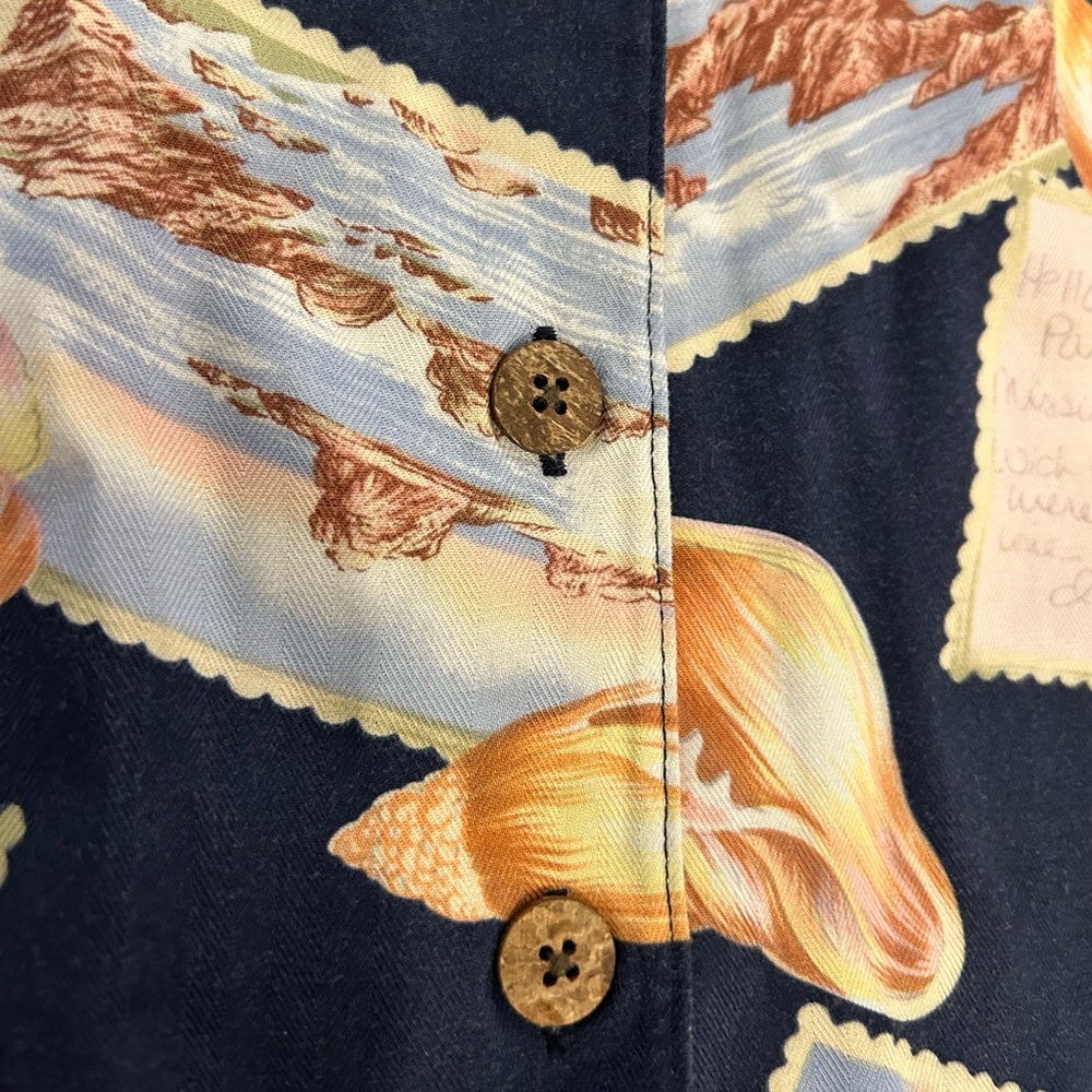 La Cabana Tie Front Blouse w Postcards and Conch Shells - Picture 4 of 14
